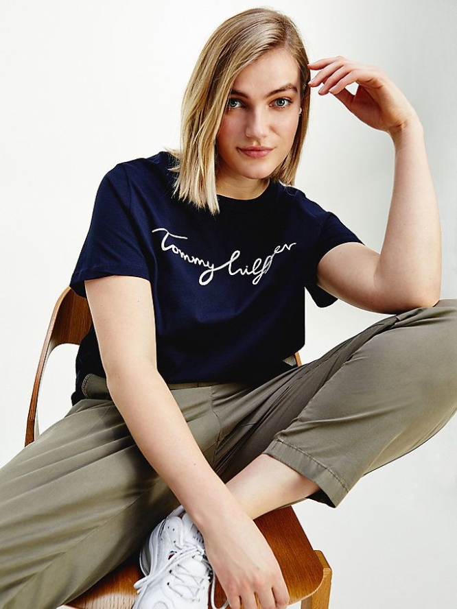 Tommy Hilfiger Curve Curve Signature Graphic Organic Baumwoll T-shirts Damen Dunkelblau | AT850CQYH